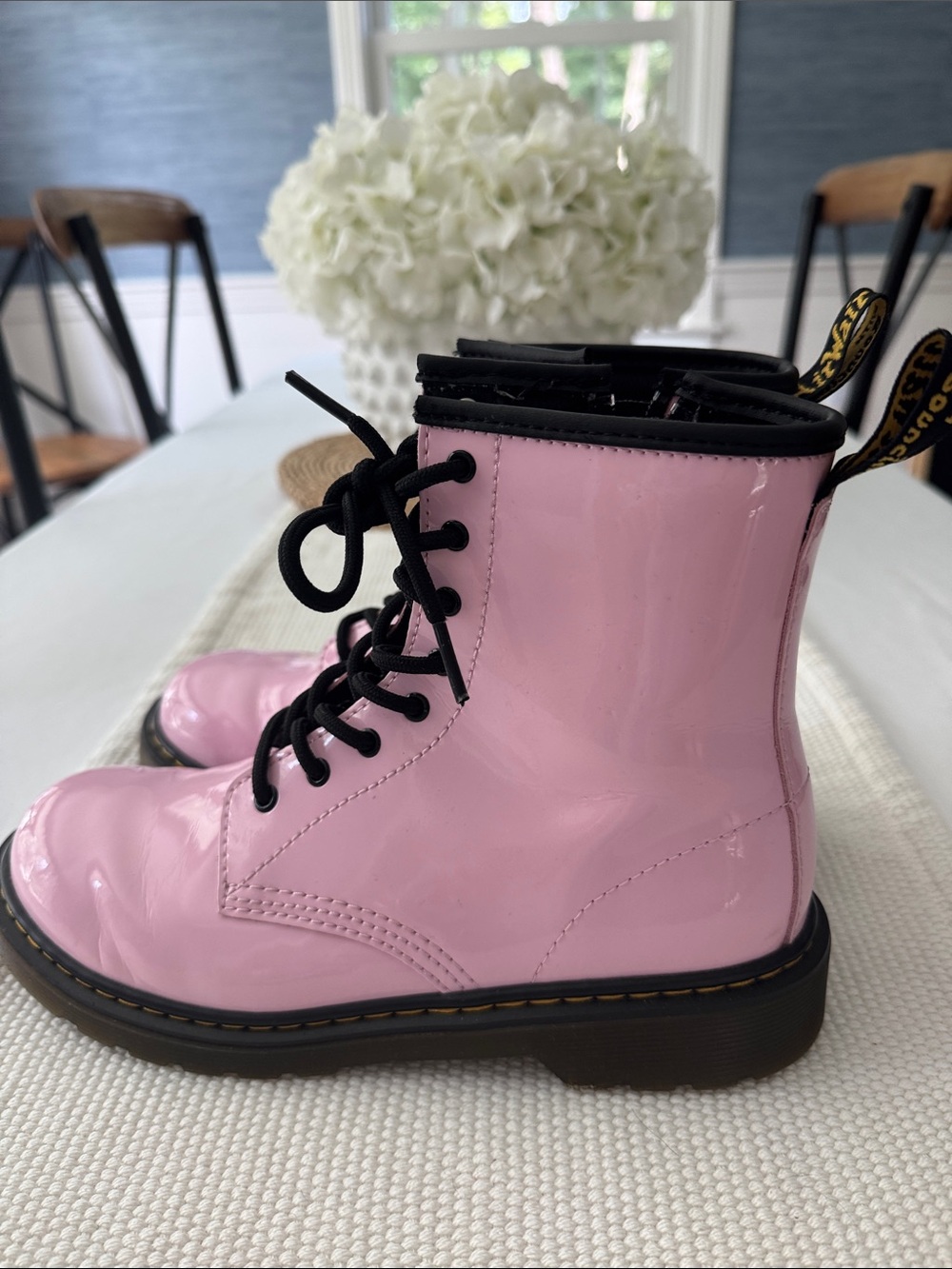 DR MARTENS 1460 Pink Patent Lace-Up Boots Size 6 Women/ 5 Men